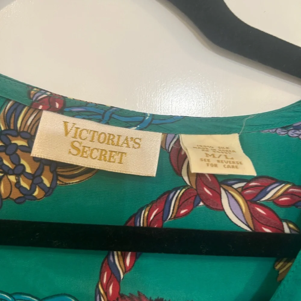 Victoria's Secret Gold Label Silk Pajama Top Vintage 90s Size M/L Old Money